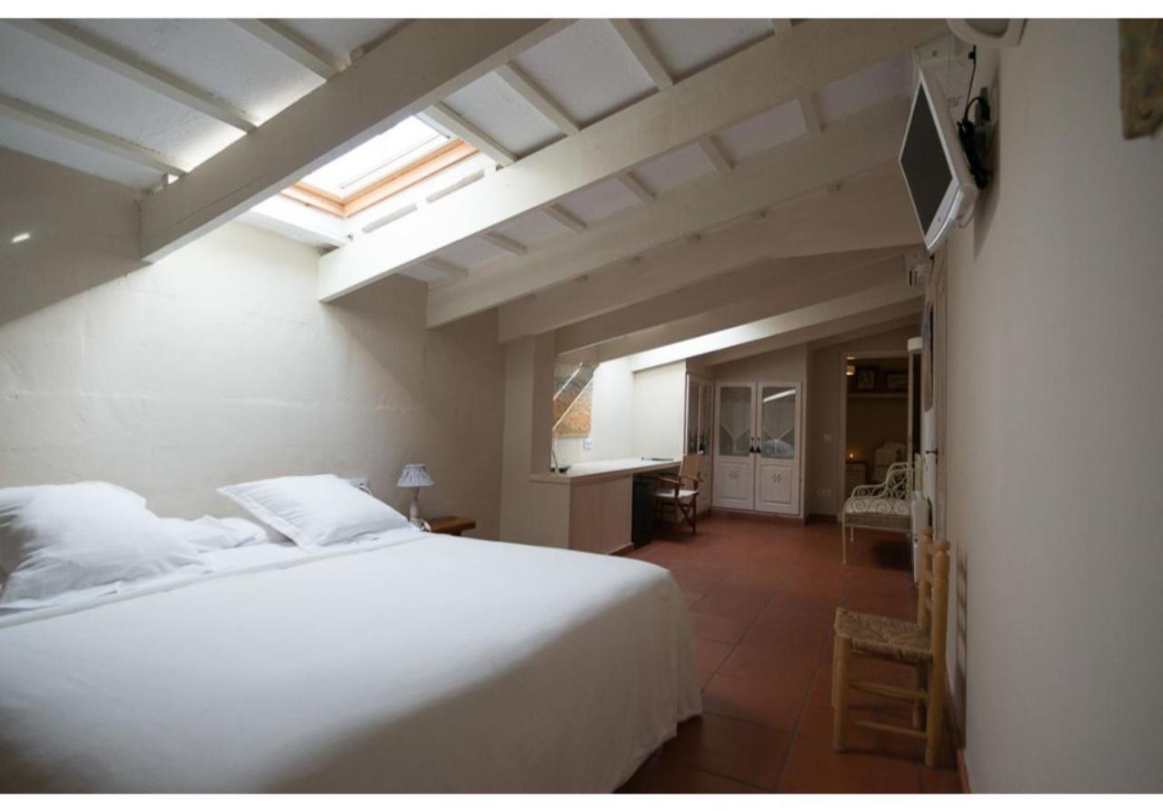 Coliving Add Livitum Hotel ซิวตาเดญา ภายนอก รูปภาพ